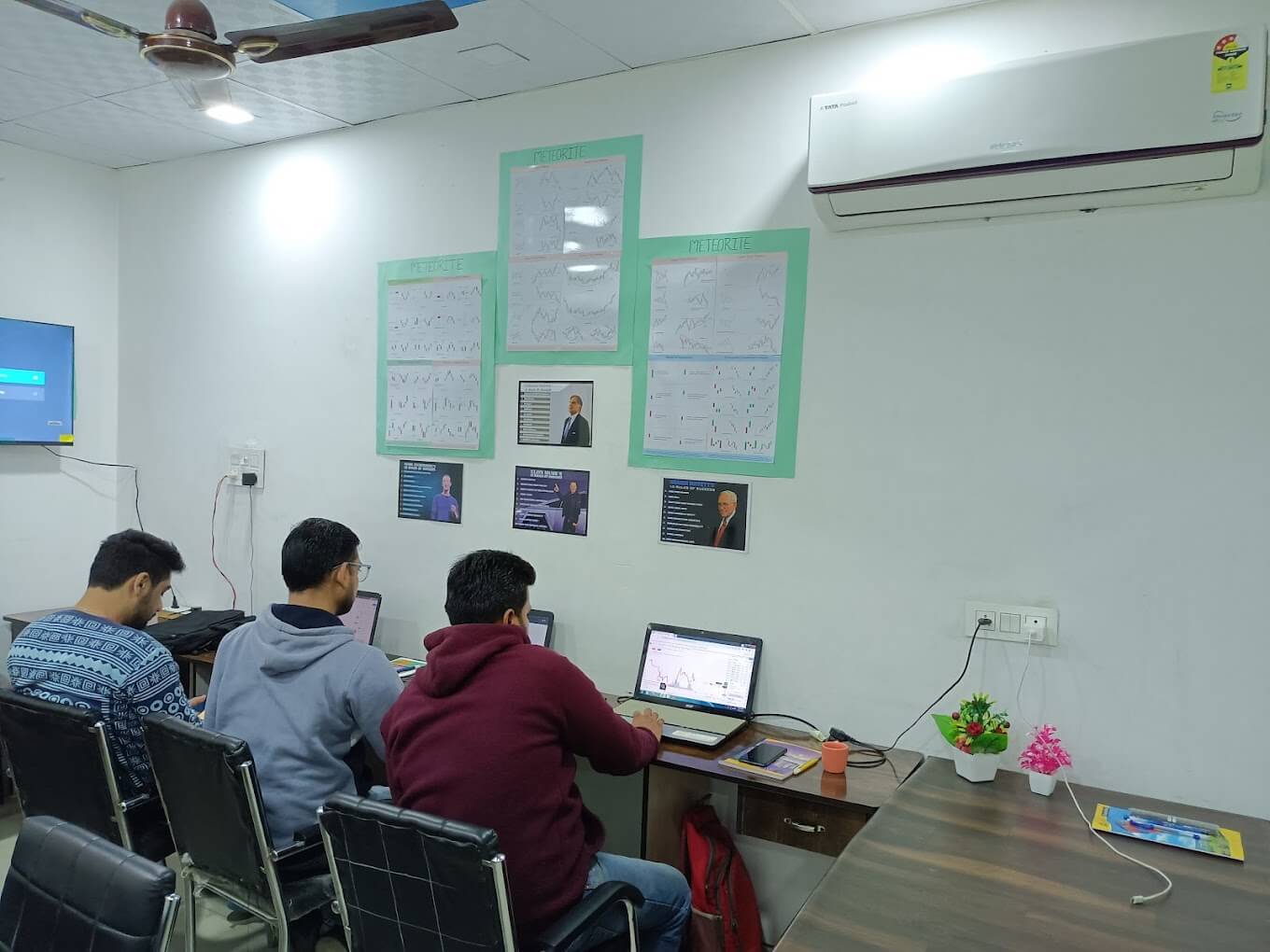 Stock Market Classes in Delhi
